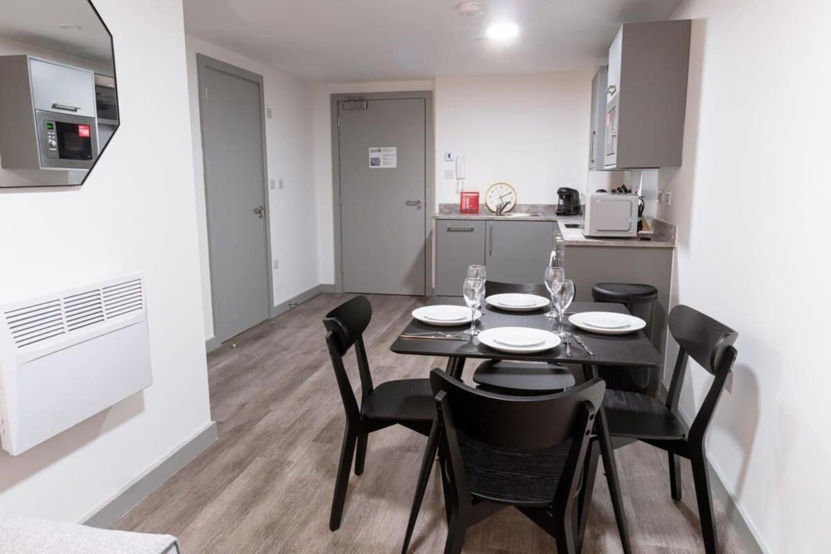 Contemporary 1 Bed Apartment In Central Liverpool Kültér fotó